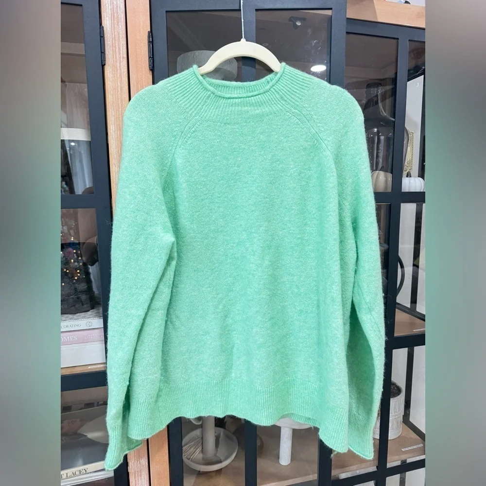 J. Crew wool Rollneck Sweater alpaca Supersoft Yarn mock BD613 Mint Green